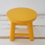 Mini Banquinho Redondo Amarelo