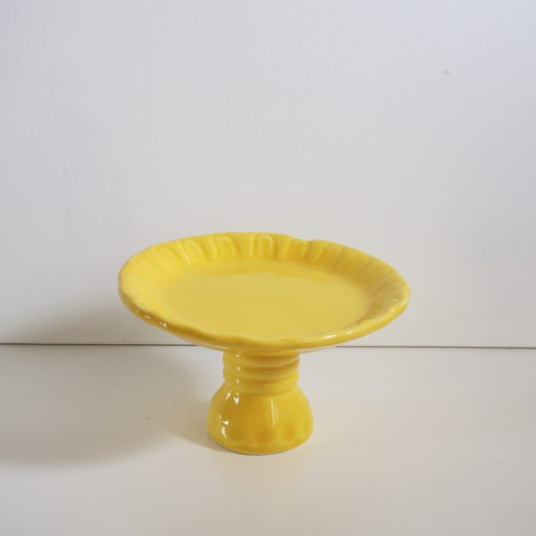 Porta Cupcake Cerâmica Amarelo Porta Cupcake Cerâmica Amarelo