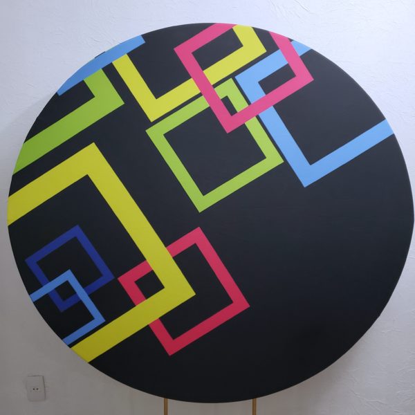 Tecido Redondo Sublimado Neon Geométrico