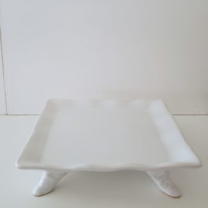 Bandeja Quadrada Babado Cerâmica Branco