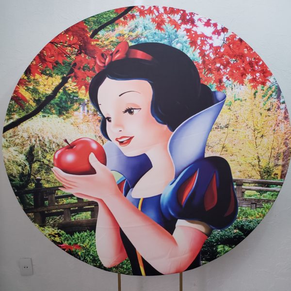 Suporte Redondo com Tecido Sublimado Branca de Neve Suporte Redondo com Tecido Sublimado Branca de Neve