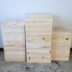 Mesas Cubo Fechada Madeira