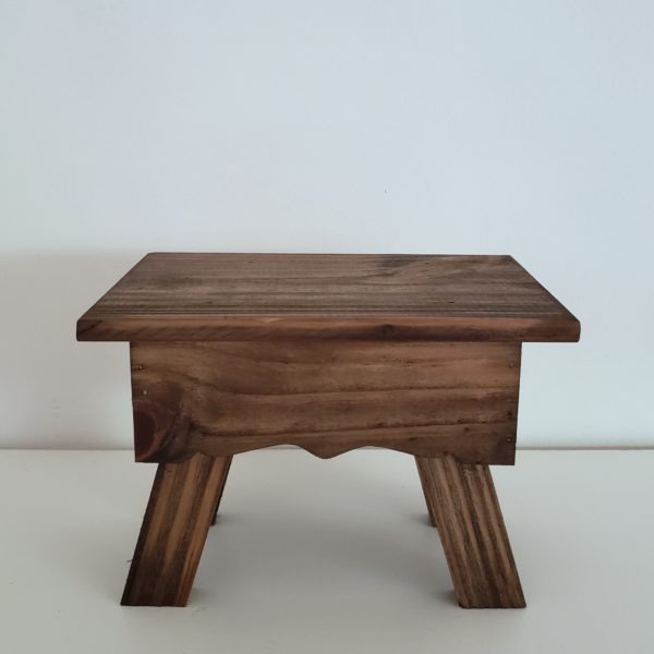 Suporte para doces Banquinho Rustico M Suporte para doces Banquinho Rustico M