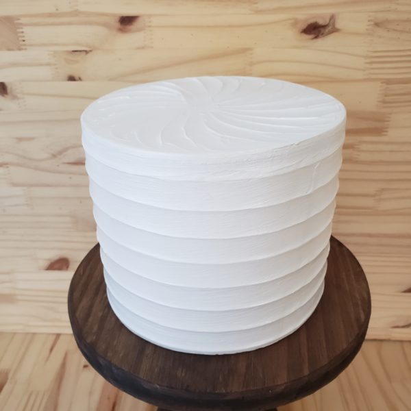Bolo Fake Texturizado Branco Bolo Fake Texturizado Branco