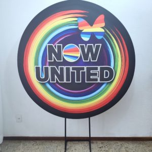 Suporte Redondo com Tecido Sublimado Now United