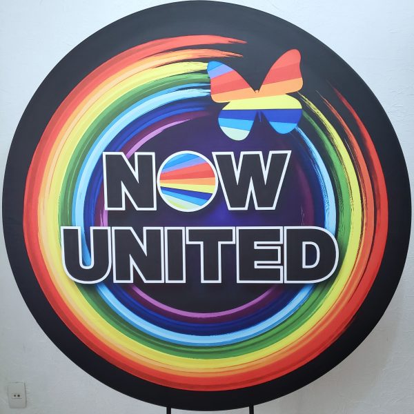 Suporte Redondo com Tecido Sublimado Now United