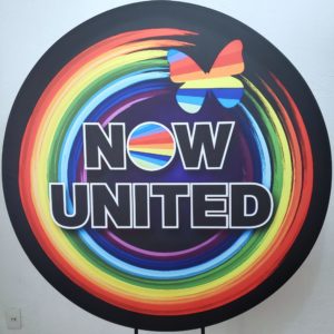 Suporte Redondo com Tecido Sublimado Now United