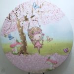 Tecido Redondo Sublimado Menina no Jardim