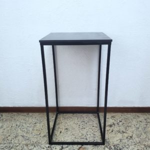 Mesa Cubo Preta G