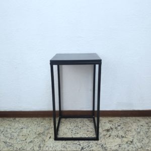 Mesa Cubo Preta P