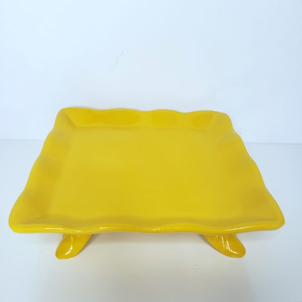 Bandeja Quadrada Babado Cerâmica Amarela Bandeja Quadrada Babado Cerâmica Amarela
