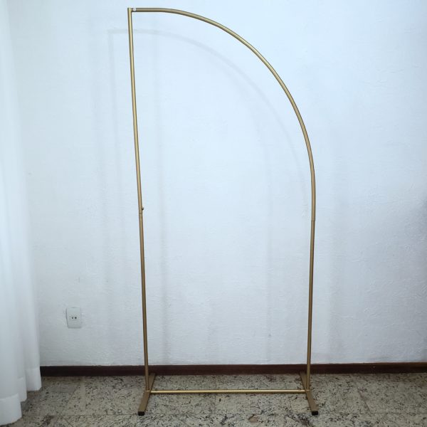 Suporte Arco Meia Lua 2,00m x 0,90cm Desmontável (Locação) Suporte Arco Meia Lua 2,00m x 0,90cm Desmontável (Locação)