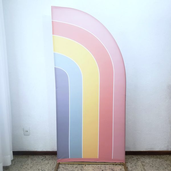 Painel Meia Lua com Tecido Arco Íris Painel Meia Lua com Tecido Arco Íris