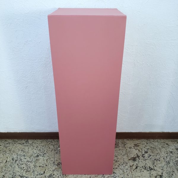 Mesa Cubo Fechado Pedestal Alta com capa Rose