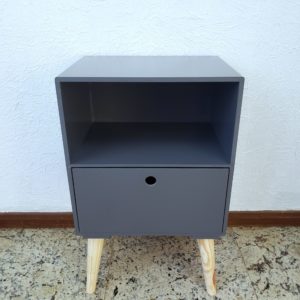 Mesinha Nicho Retrô Cinza