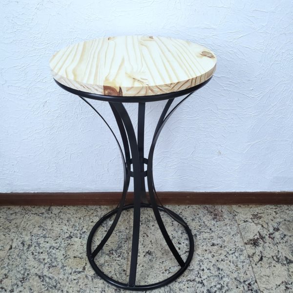 Mesa de Ferro Preta Cinturinha M Mesa de Ferro Preta Cinturinha M