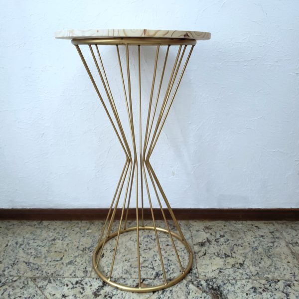 Mesa Ampulheta Ferro G Dourada