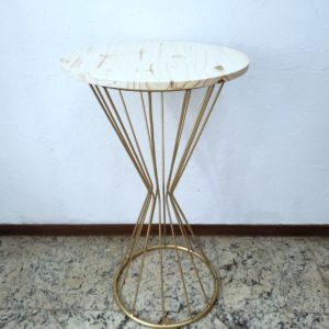 Mesa Ampulheta Ferro G Dourada
