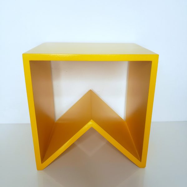 Banquinho Bandeira de Mesa Amarelo