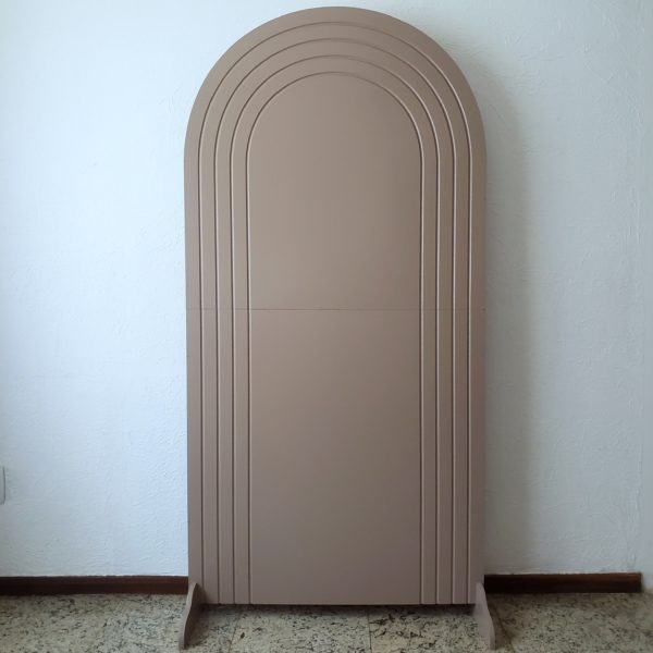 Painel Bege Escuro Romano Borda Espiral Painel Bege Escuro Romano Borda Espiral