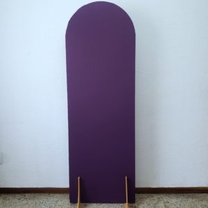 Painel Desconstruído Oval G com Tecido Roxo (Locação)