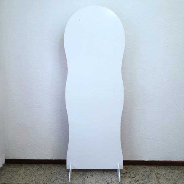 Painel Branco com Sol e Nuvem
