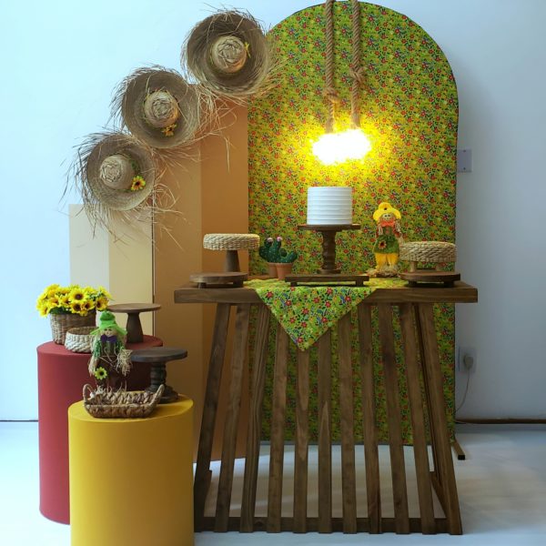 Festa Pocket Junina Rústica Luxo (Locação)