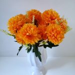 Buque Arranjo de Flores Artificiais cor Laranja (Locação)